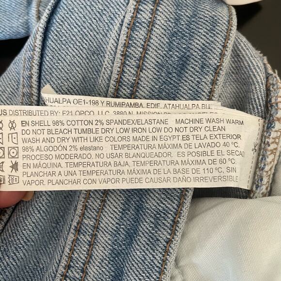 Forever 21 Jeans Men Size 32 Mid Rise Narrow Hip Slim Leg Light Denim - Picture 7 of 13